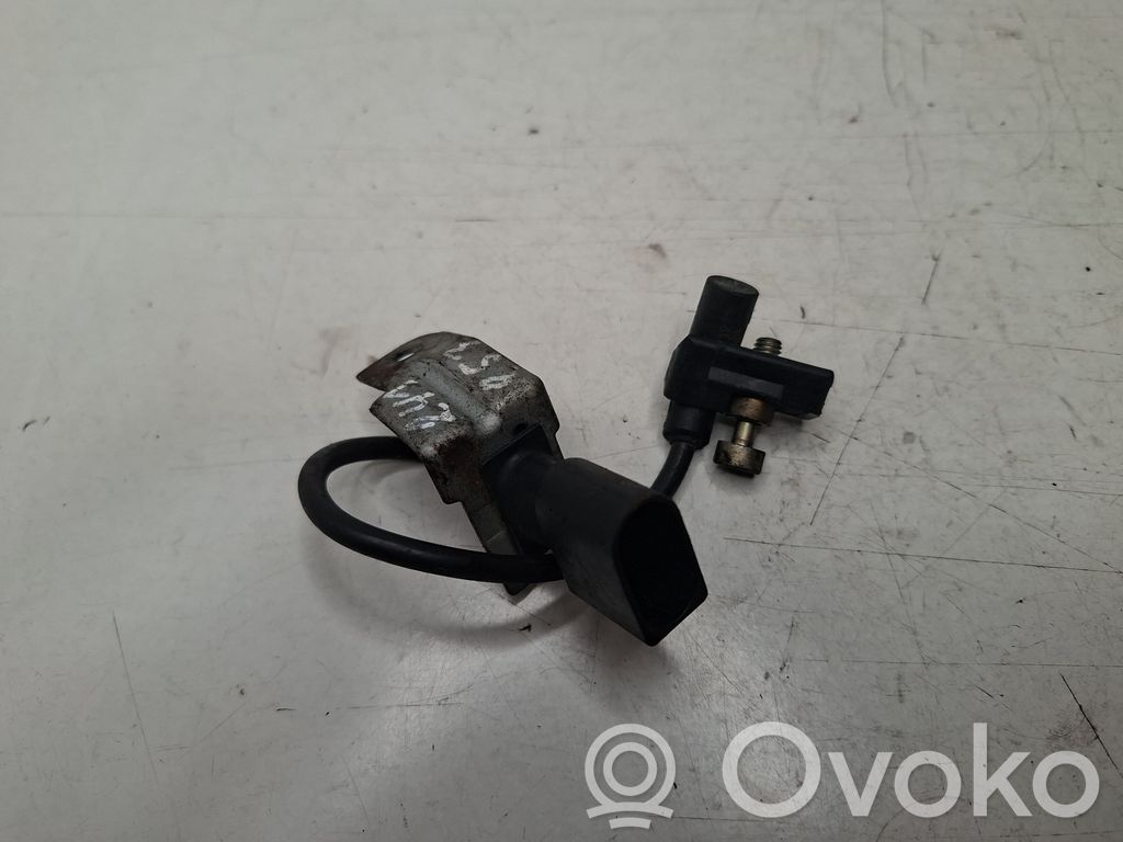Crankshaft position sensor   0281002