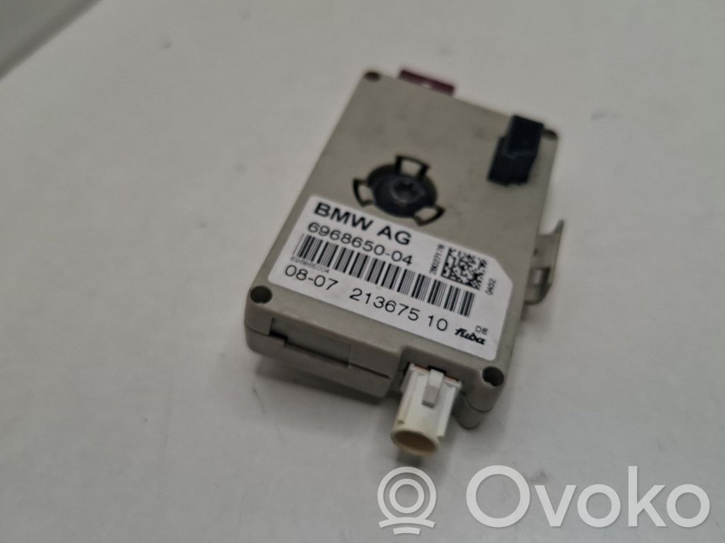 BMW 3 E92 E93 Antenos stiprintuvas 