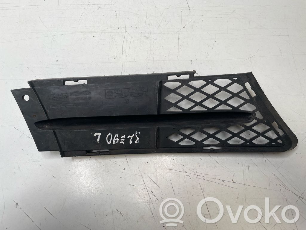 BMW 3 E90 E91 Front bumper lower grill 