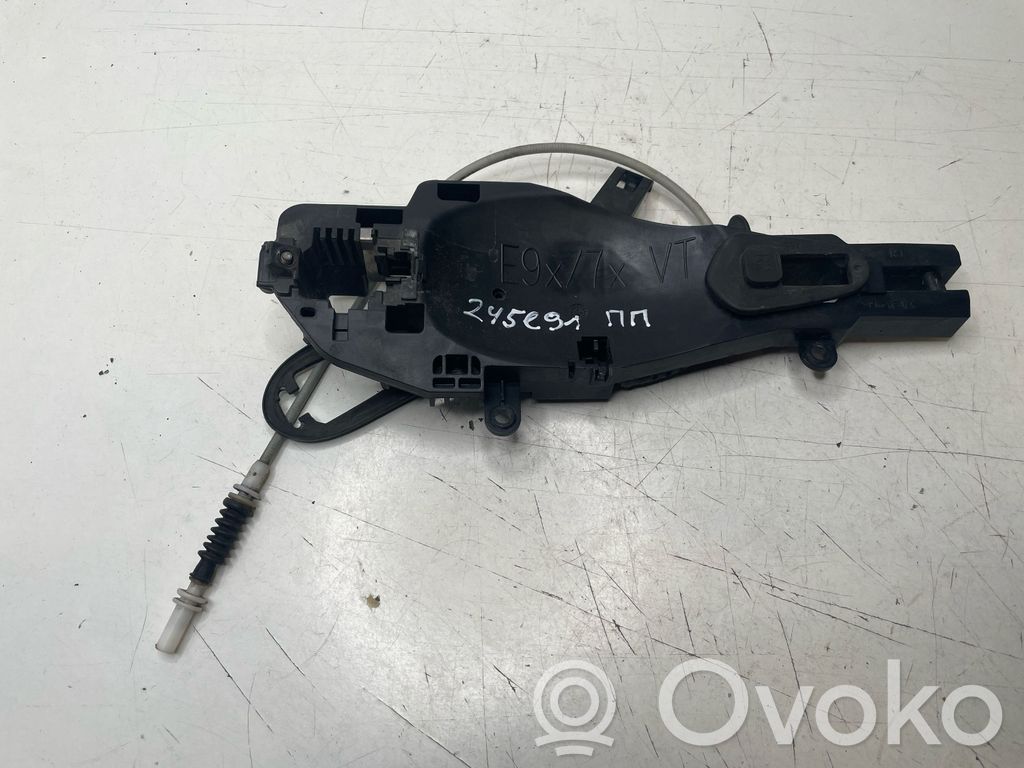 BMW 3 E90 E91 Front door exterior handle/bracket 