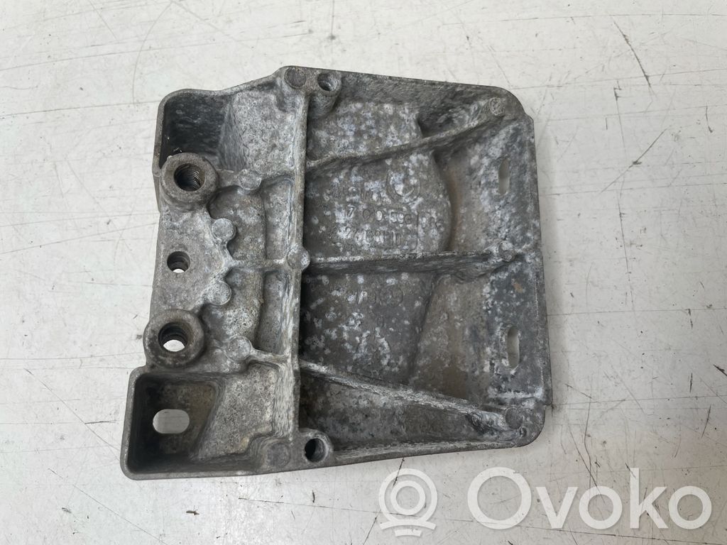 BMW 5 E60 E61 Altra parte del vano motore 