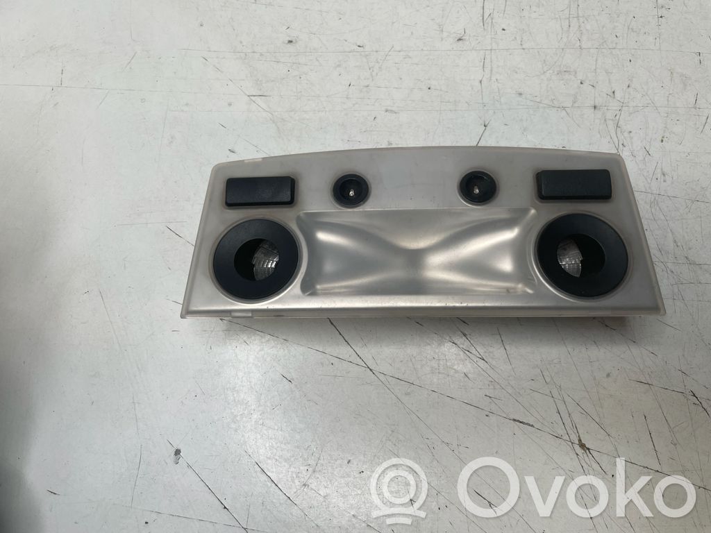 Takaistuimen valo   6910793