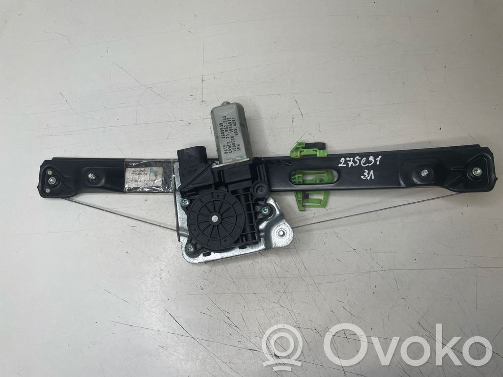Regulador de puerta trasera con motor   7075883,T0038