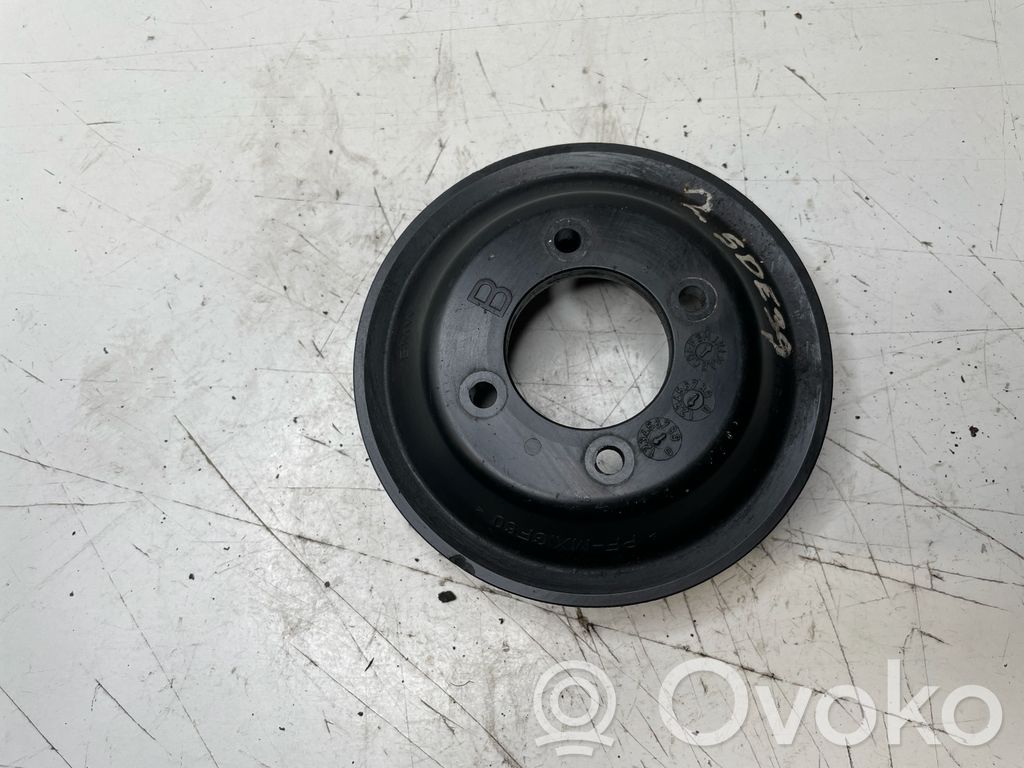 BMW 5 E39 Fulie pompă apă 