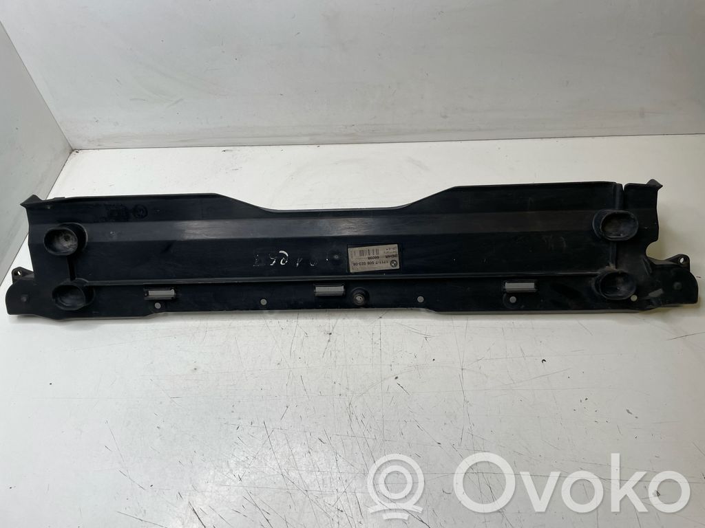 BMW 7 E65 E66 Ylempi jäähdyttimen ylätuen suojapaneeli 