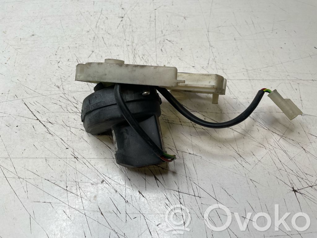 BMW X3 E83 Engine control unit/module fan 