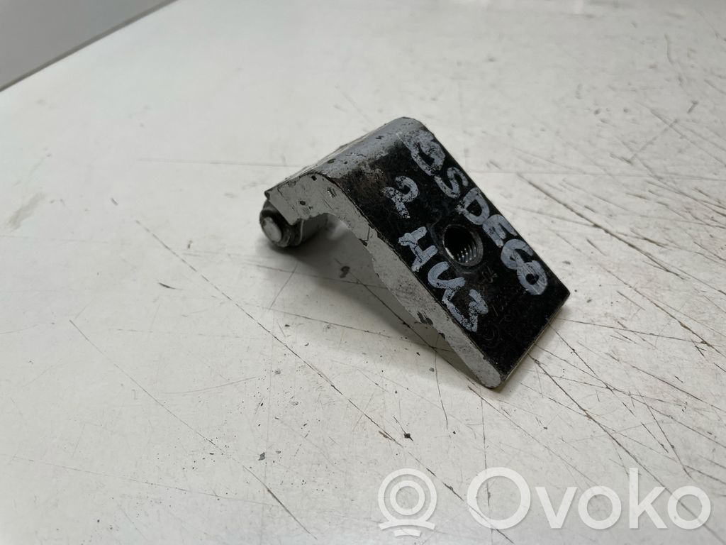 BMW 5 E60 E61 Cerniera inferiore della portiera posteriore 