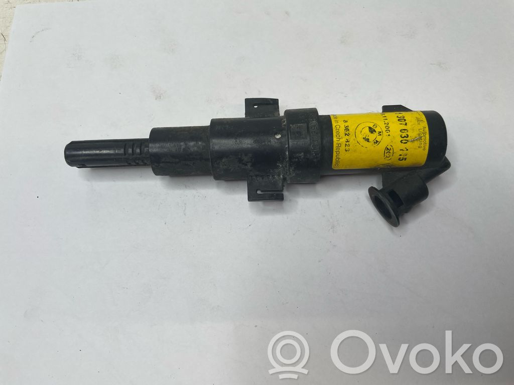BMW 3 E46 Headlight washer spray nozzle 