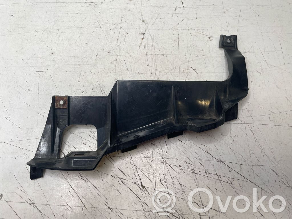 BMW 5 E39 Ajovalon kannake 