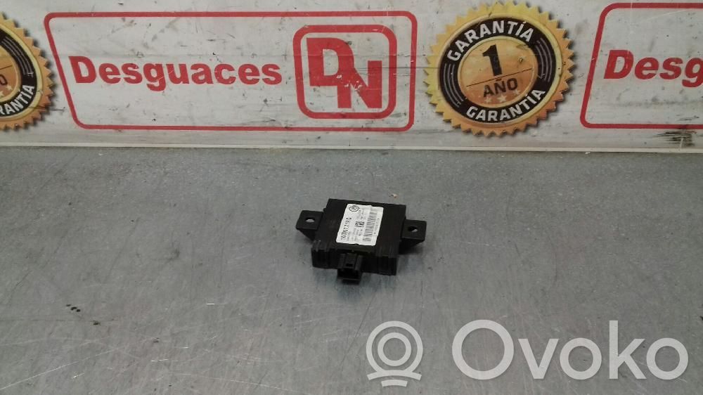 Volkswagen Touran I Unitate/modul de comandă închidere centralizată 