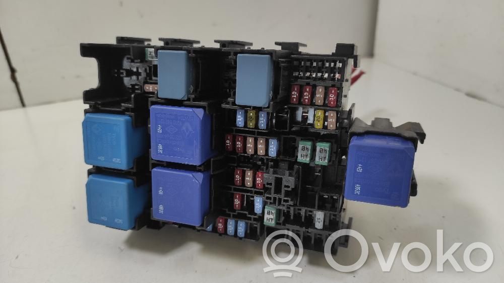 Dacia Sandero Módulo de fusible 