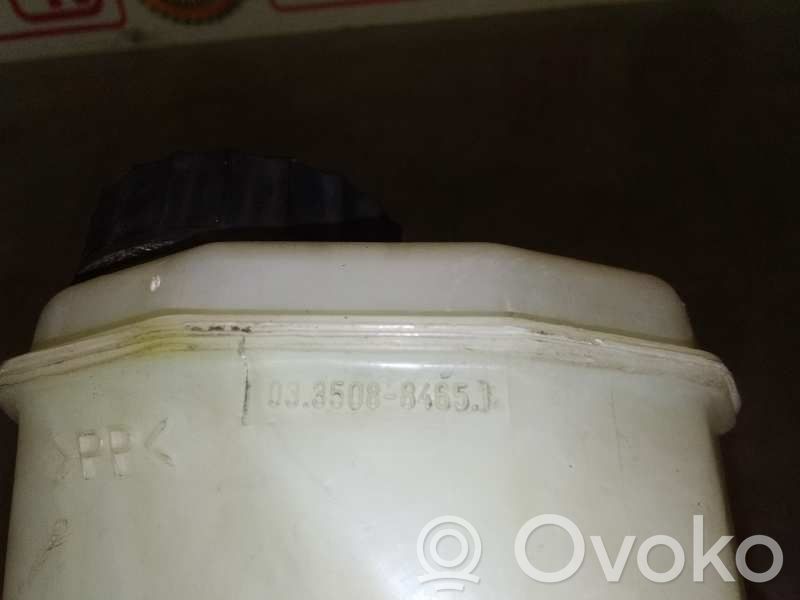 Pääjarrusylinteri   03350884651
