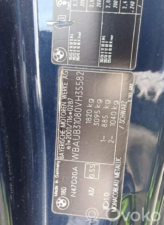 BMW 1 E82 E88 Moldura del faldón lateral 