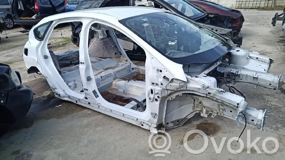 Ford Focus Moldura del faldón lateral 