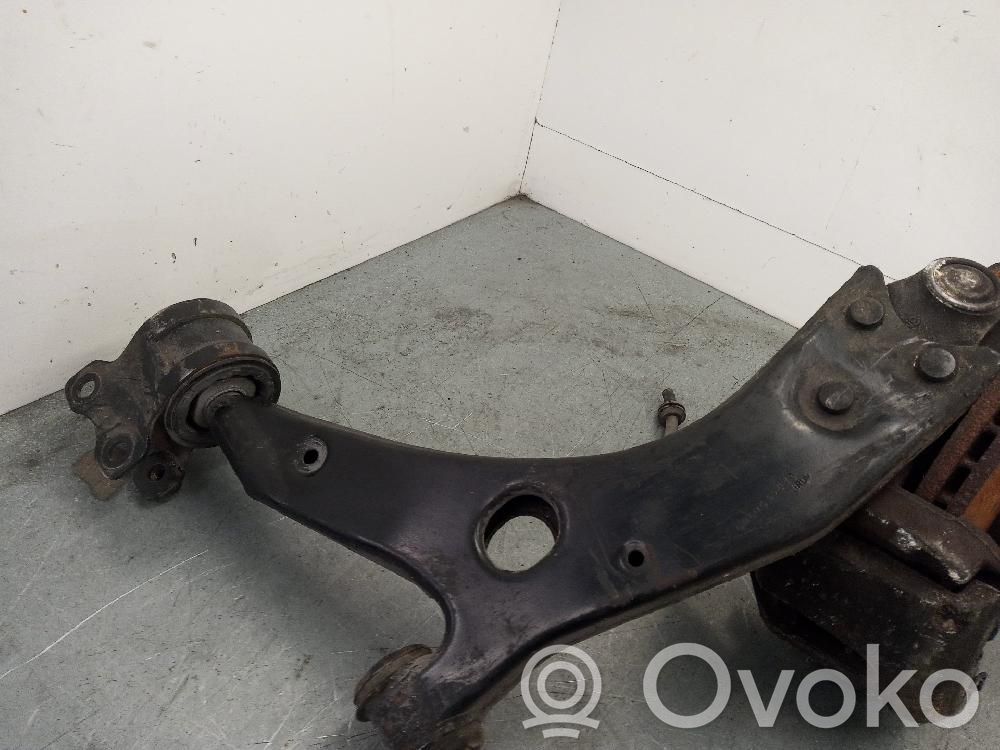 Ford C-MAX I Svira 