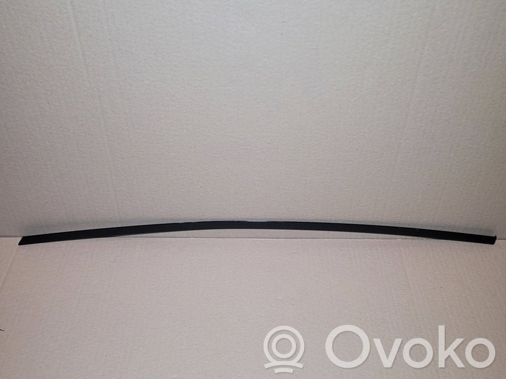 Audi Q5 SQ5 FY Listwa szyby drzwi 