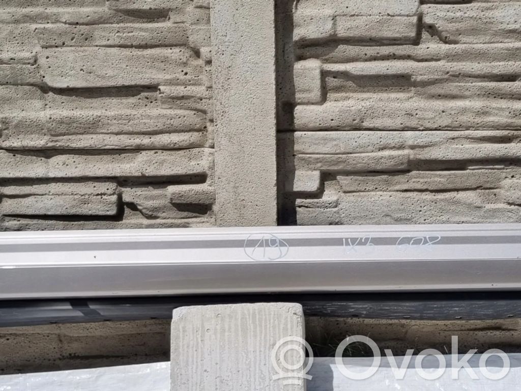 BMW iX3 G08 Sill 