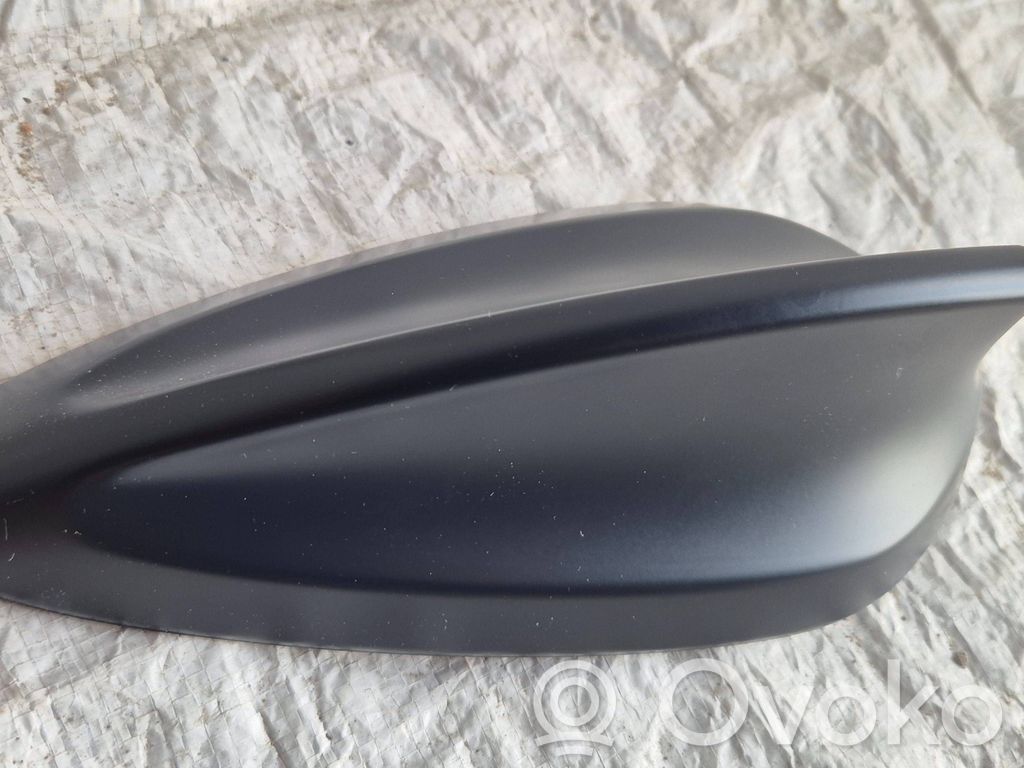 BMW 3 F30 F35 F31 Osłona anteny dachowej GPS 