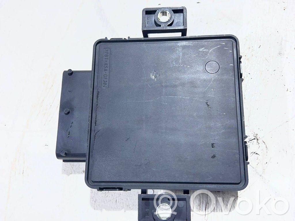 Engine control unit/module   95610J5200