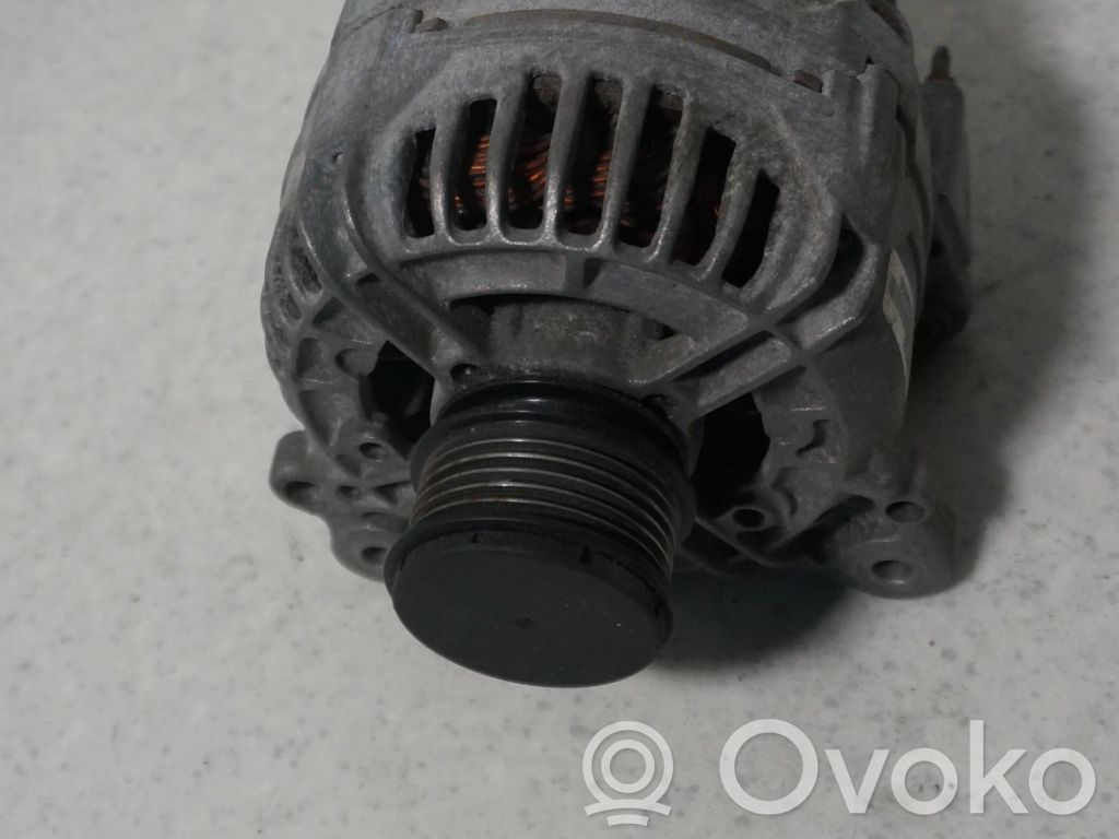 Volkswagen Golf IV Alternator 