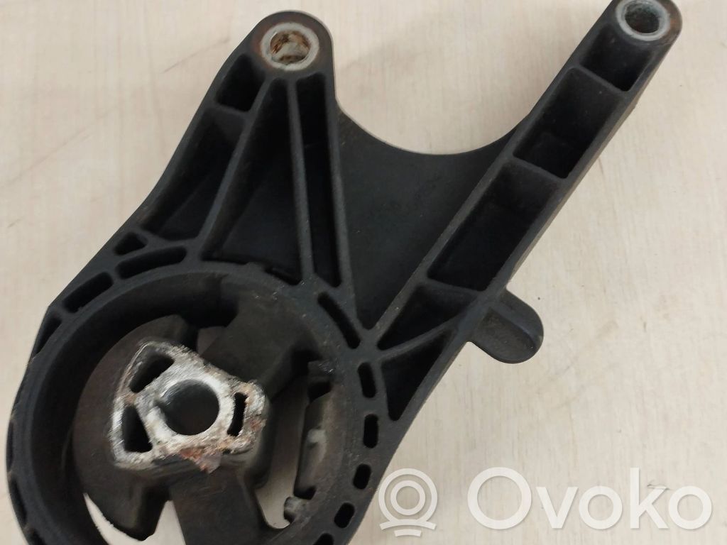 Engine mount bracket   13227762,013227764