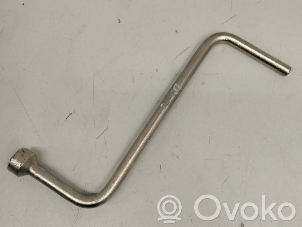 Wheel nut wrench   HEYC0