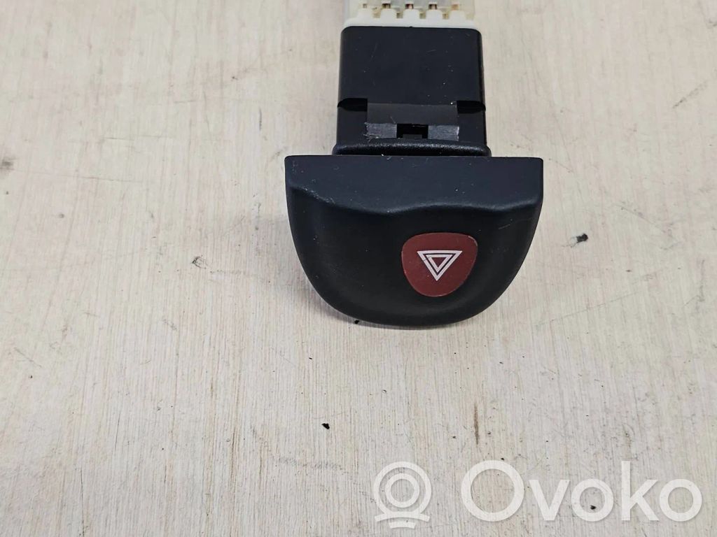 Renault Megane I Hazard light switch 