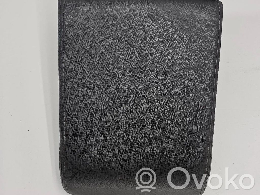 Armrest   1045519,107547