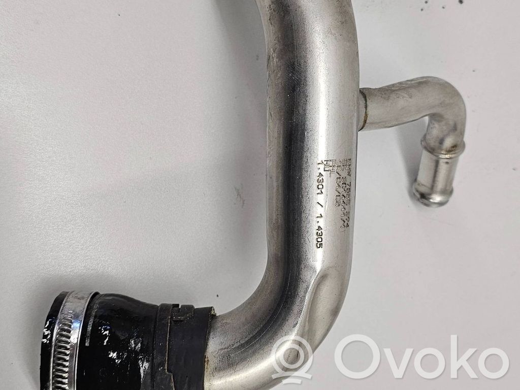 BMW 3 E90 E91 Engine coolant pipe/hose 