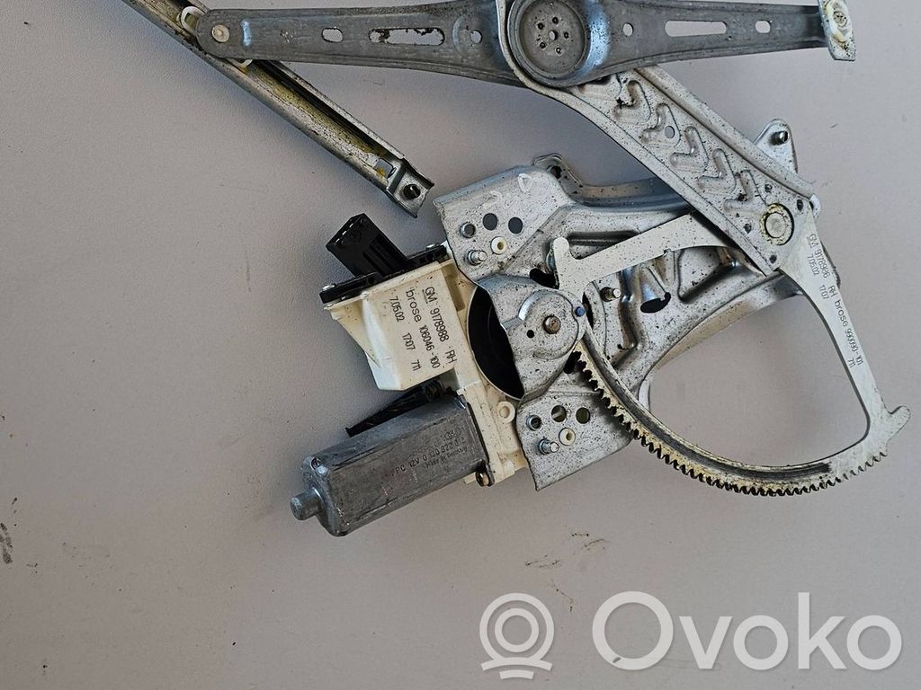 Opel Vectra C Elektryczny podnośnik szyby drzwi przednich 