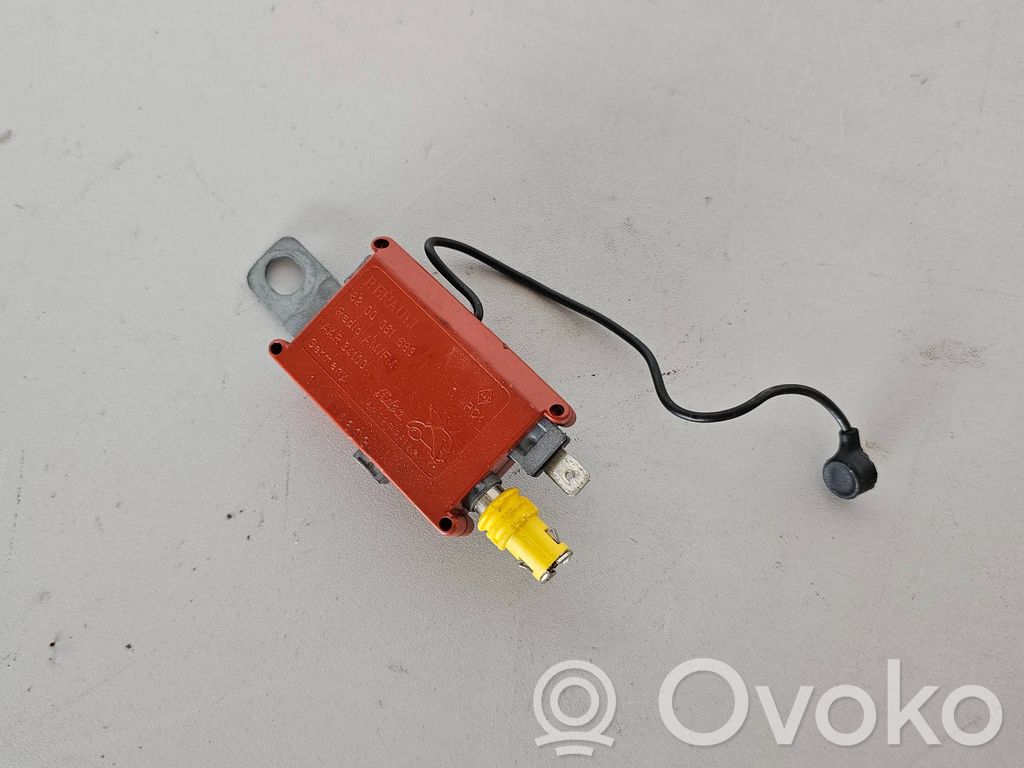 Renault Laguna II Antenos stiprintuvas 
