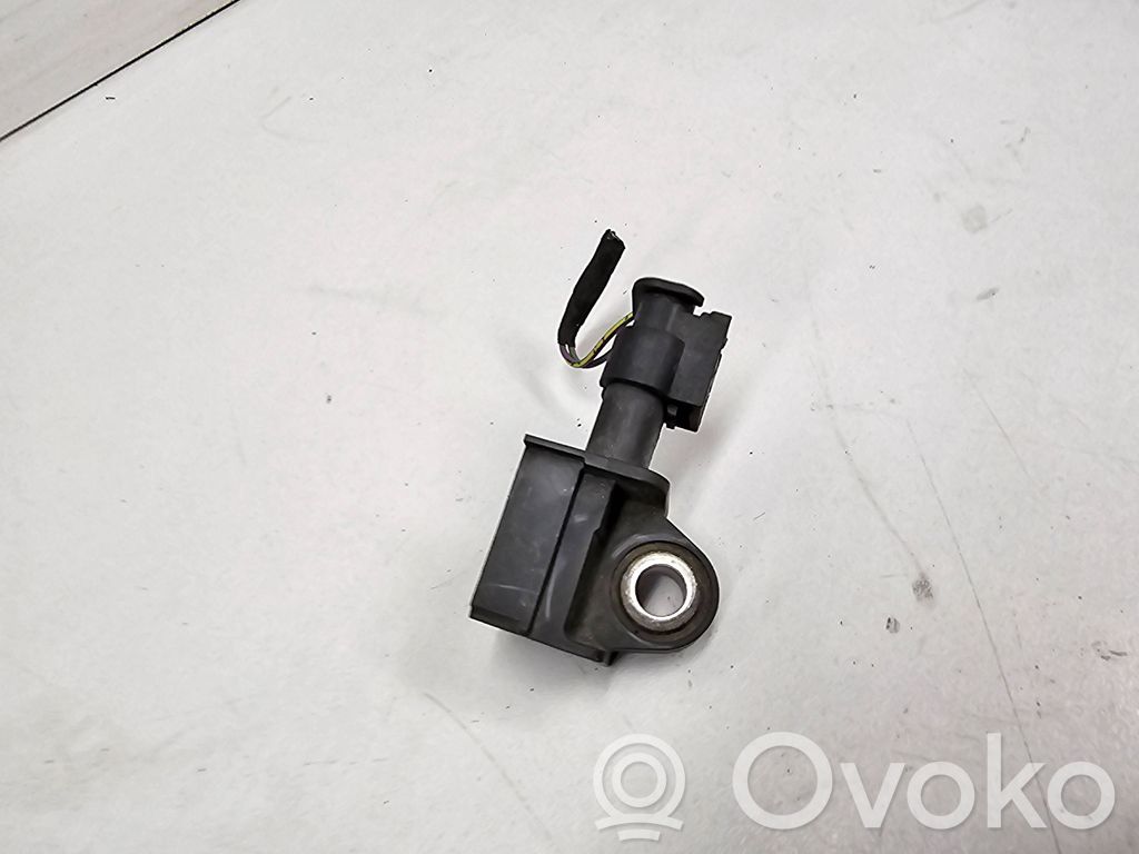 Volkswagen PASSAT B8 Czujnik uderzenia Airbag 