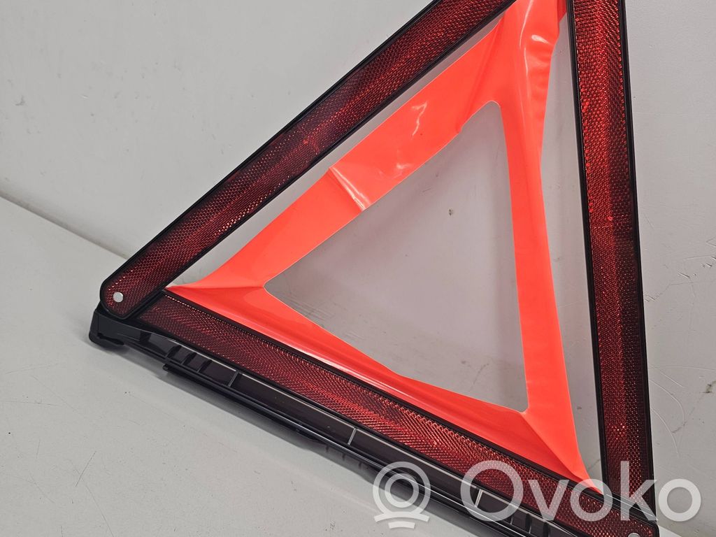 Avārijas zīme   27R034004