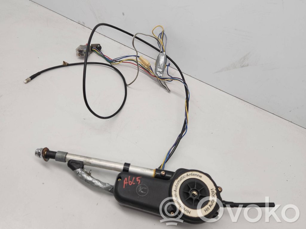 Audi A6 S6 C6 4F GPS-pystyantenni 