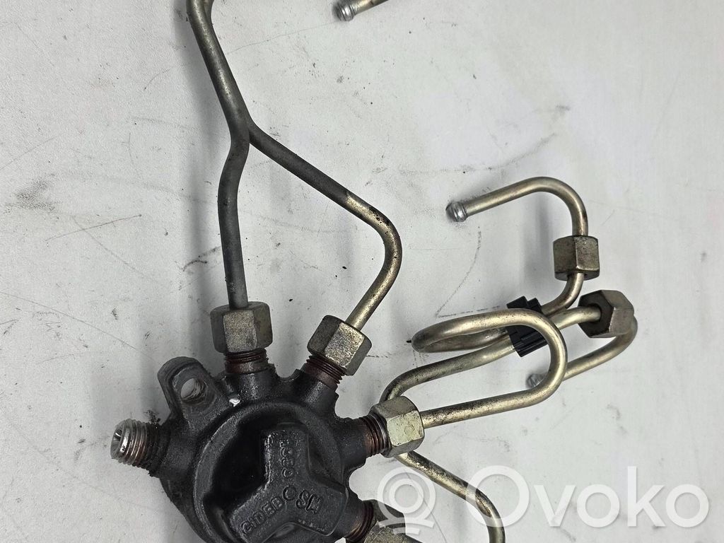 Fuel distributor   8200057345,8200057232,R9144Z010D