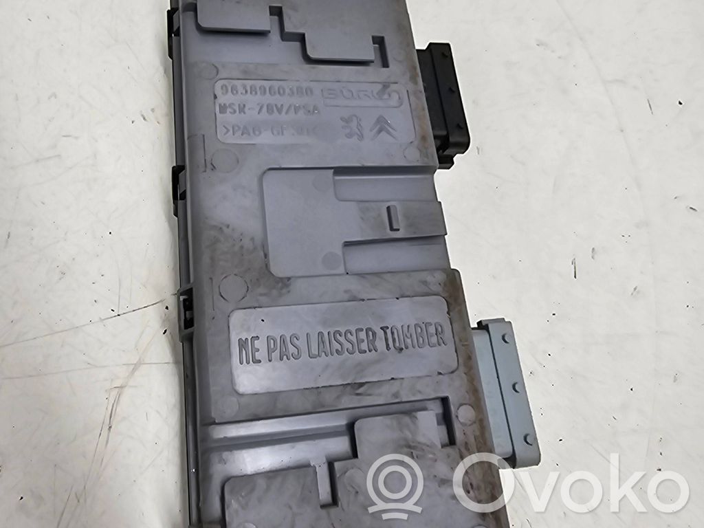 Module de commande de siège   9638960380