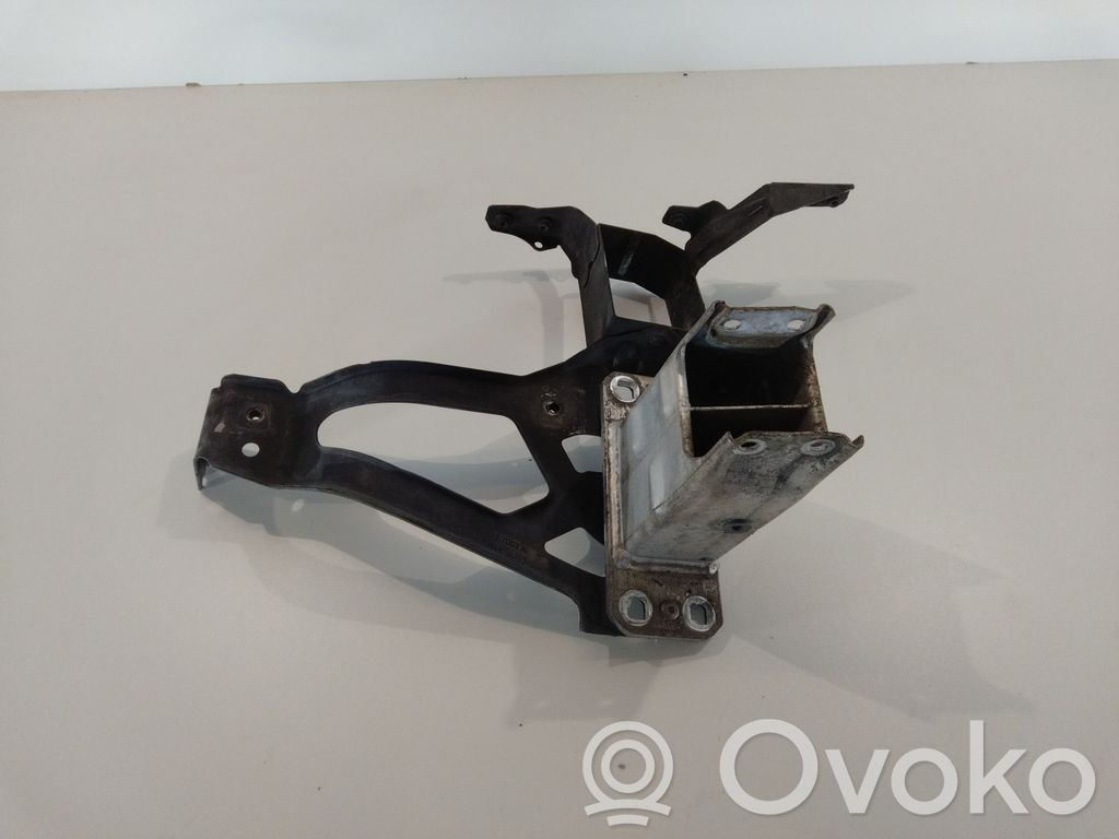 Top upper radiator support slam panel   7033732,11267310,181204