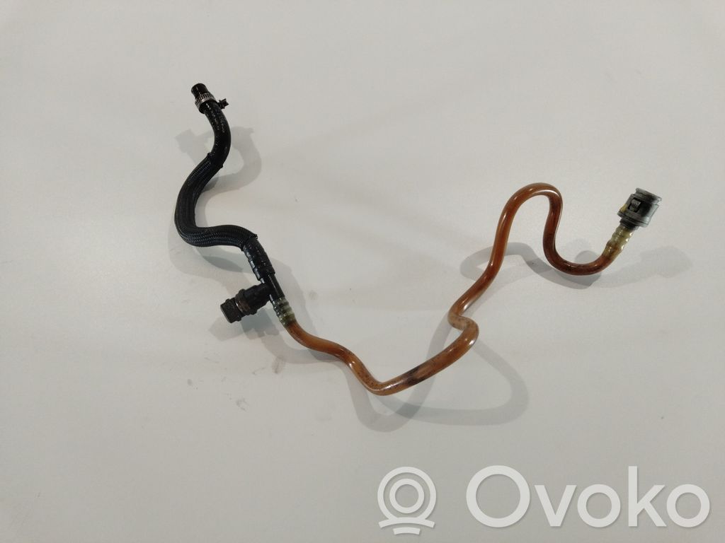 BMW 5 E60 E61 Caurule (-es) / šļūtene (-es) 