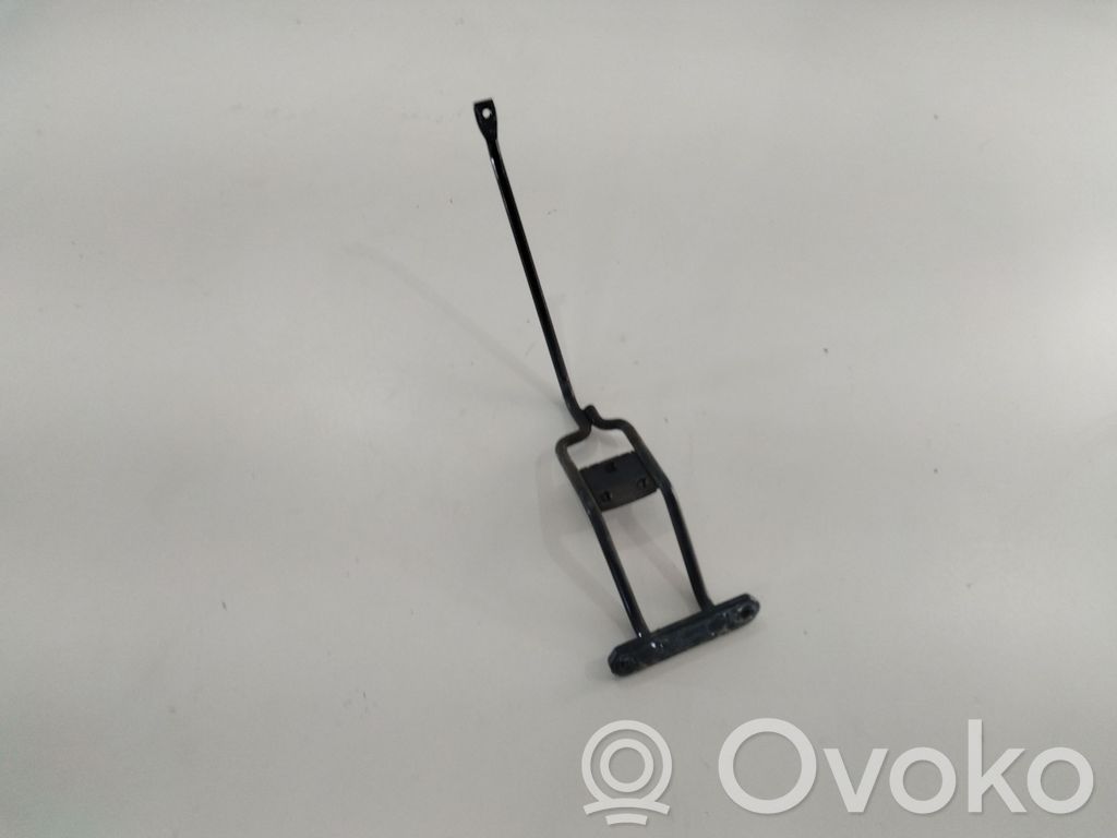 BMW 3 E90 E91 Radiator support slam panel bracket 