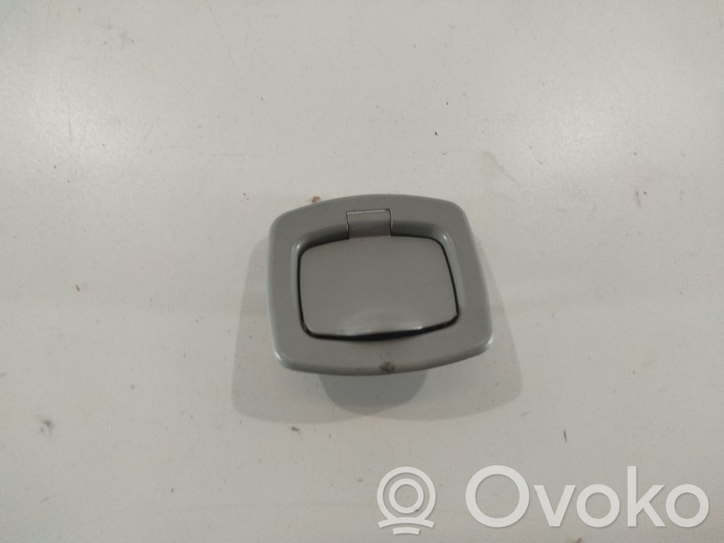Kattoverhoilun suoja   7157942