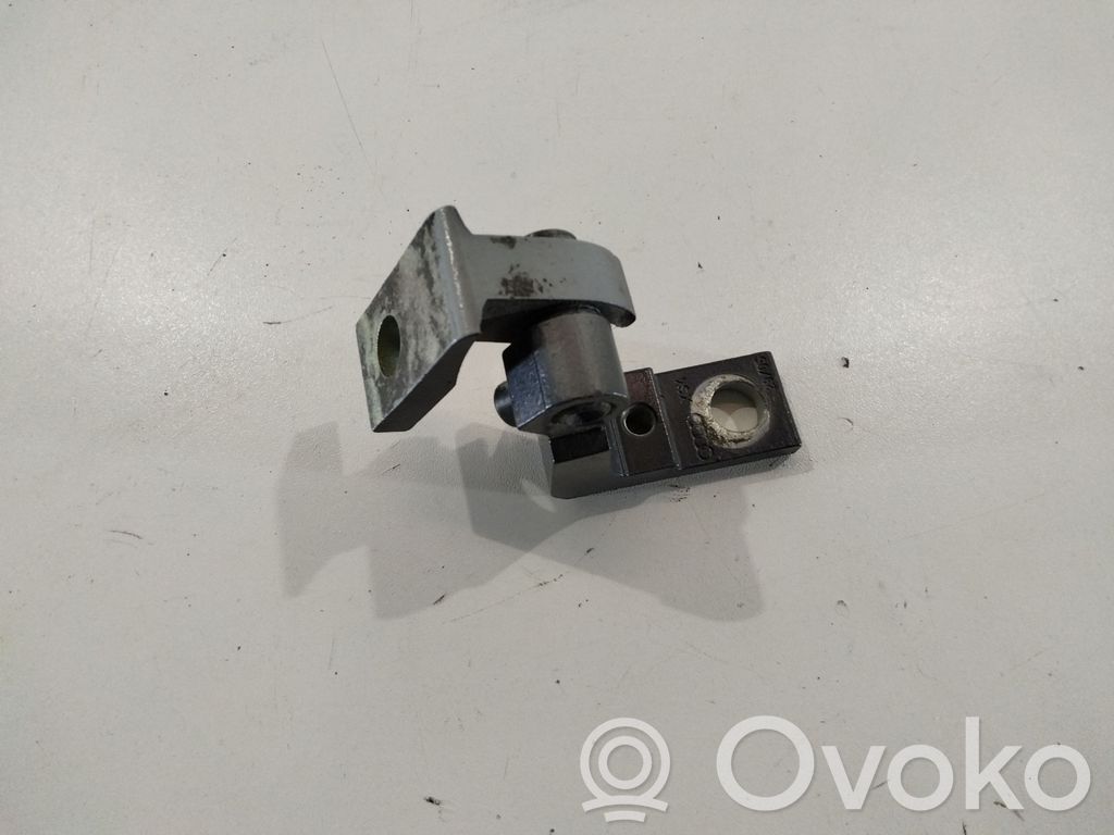 Audi A6 S6 C6 4F Front door upper hinge 