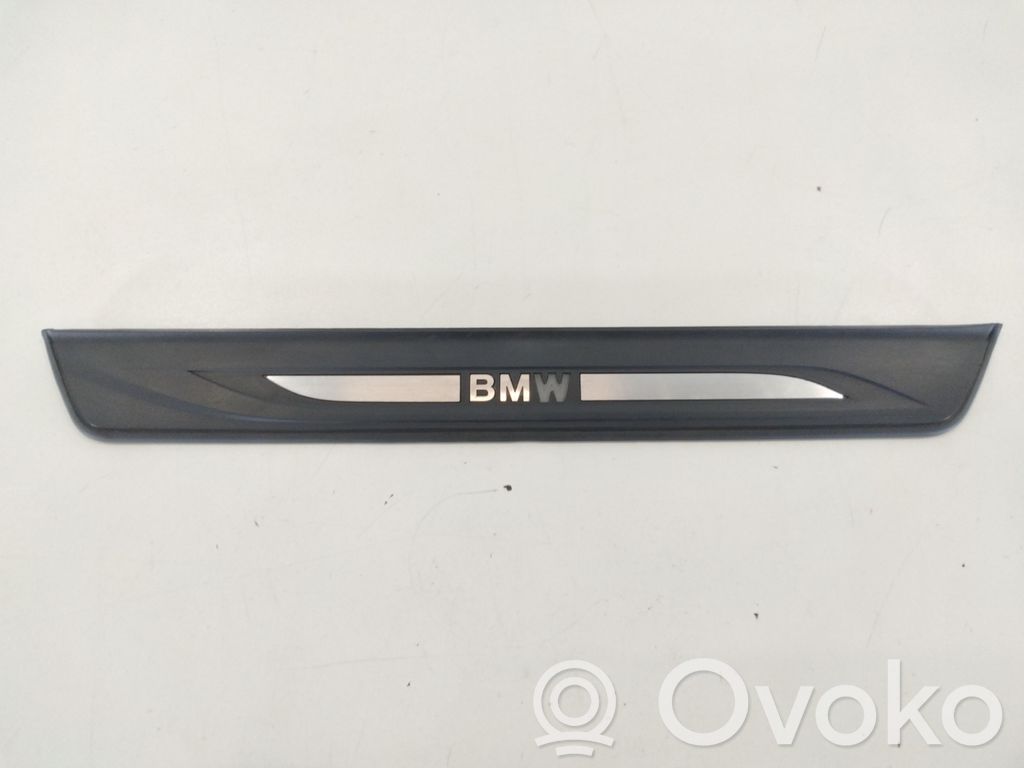 BMW 5 F10 F11 Listwa progowa przednia 