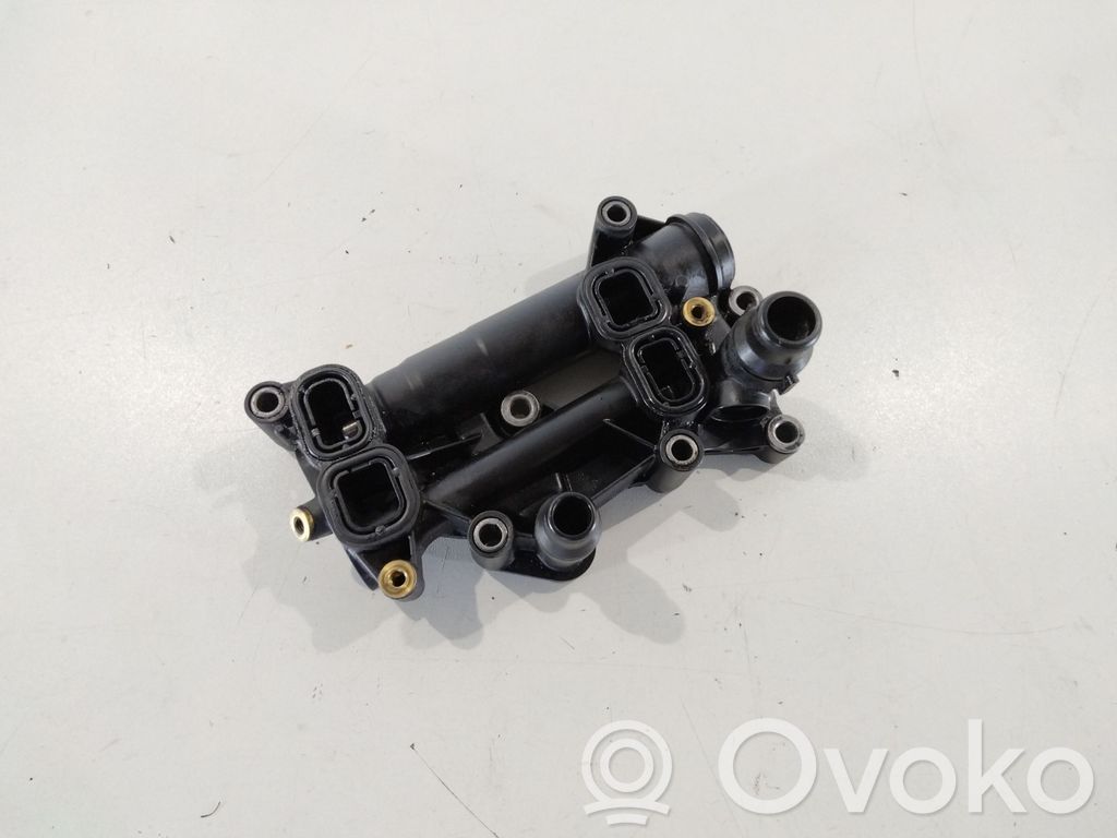 BMW 5 F10 F11 Soporte de montaje del filtro de aceite 
