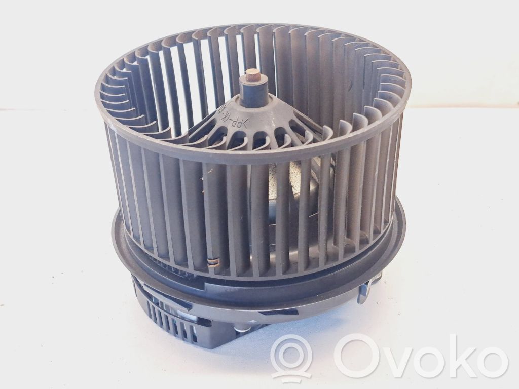 Volvo V50 Вентилятор печки 