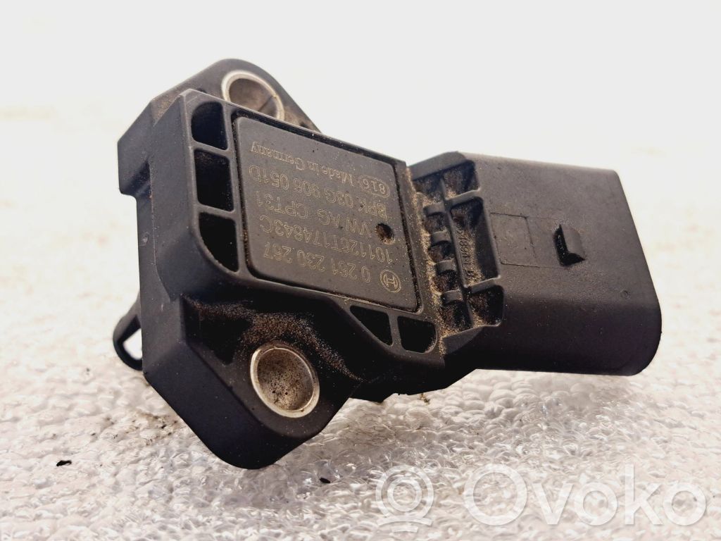 Skoda Fabia Mk2 (5J) Czujnik ciśnienia powietrza 