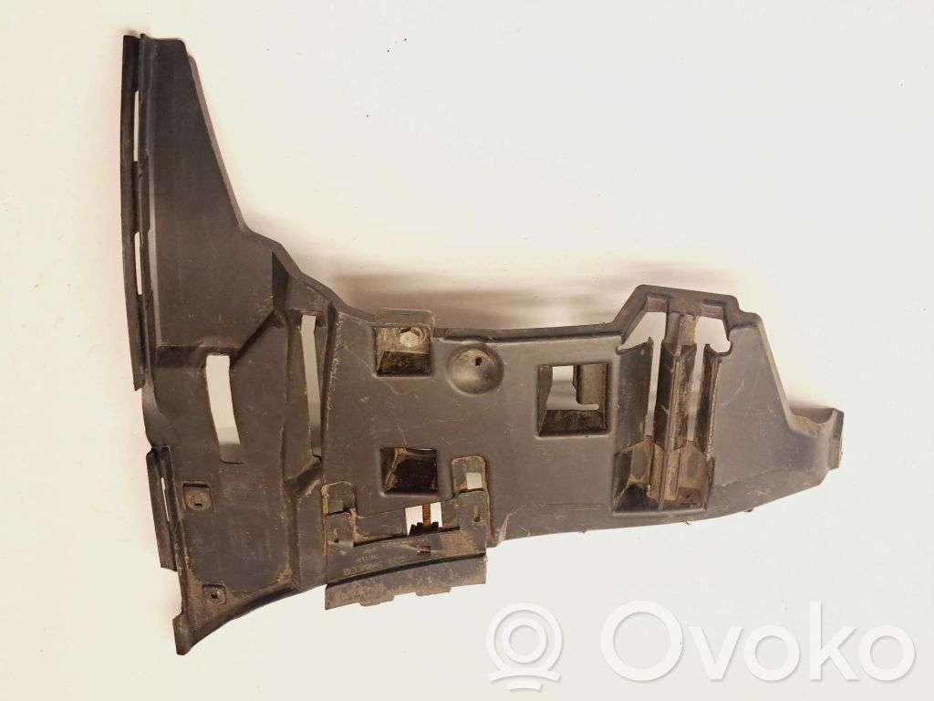 Volvo XC70 Front bumper mounting bracket 