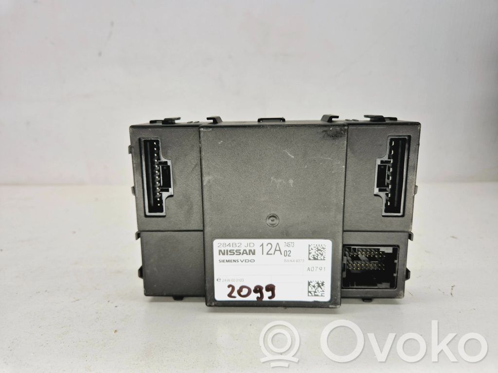 Nissan Qashqai Moduł / Sterownik komfortu 