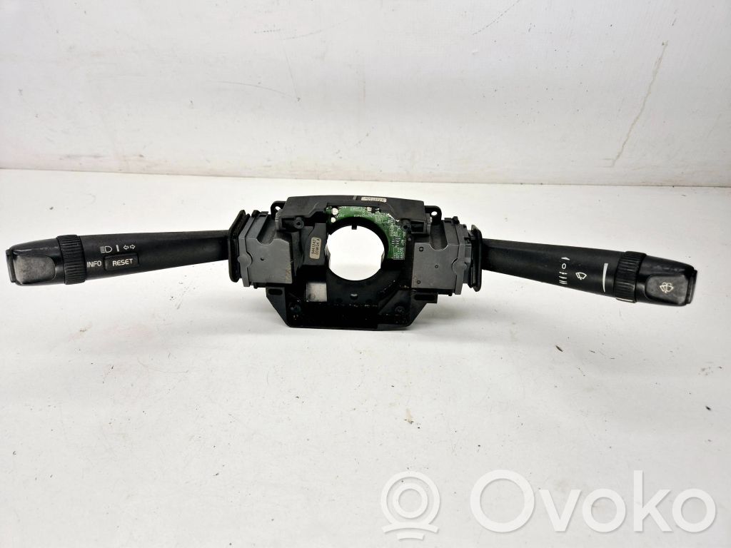 Volvo S60 Wiper turn signal indicator stalk/switch 