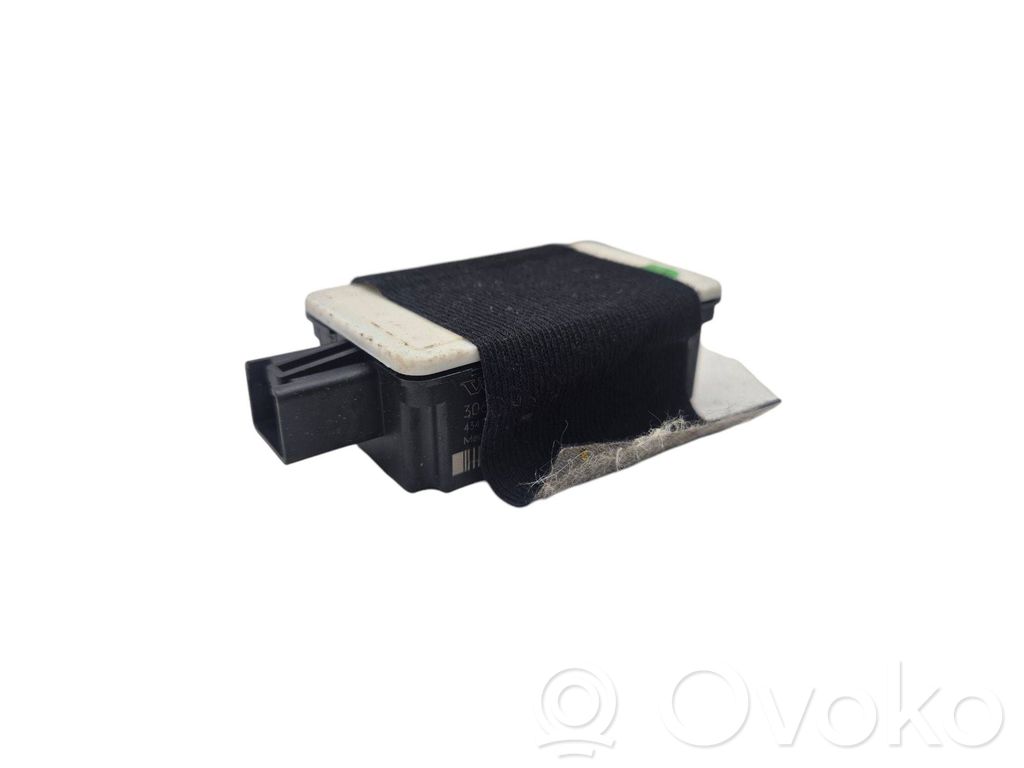 Volvo C30 Alarm control unit/module 