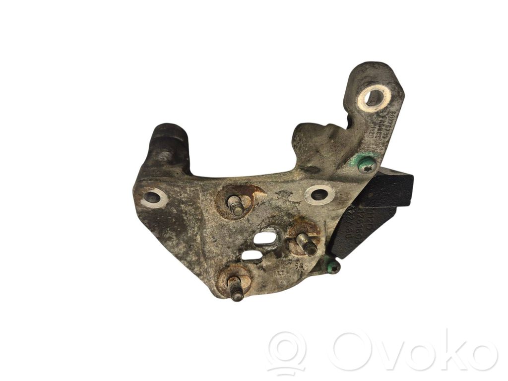 Engine mounting bracket   30778783